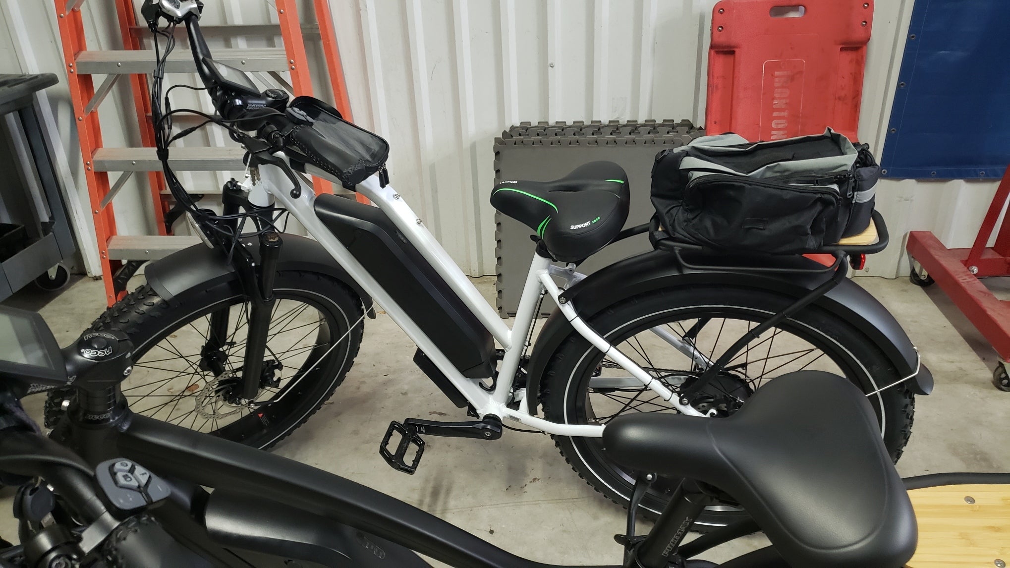 Himiway Cruiser Step-Thru 750 watt 48v 17.5ah Long Range Fat Tire ebike